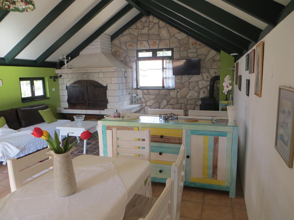 Holiday Home Artina 2 Lovište Esterno foto