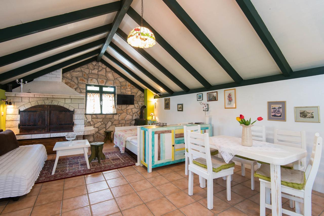 Holiday Home Artina 2 Lovište Esterno foto